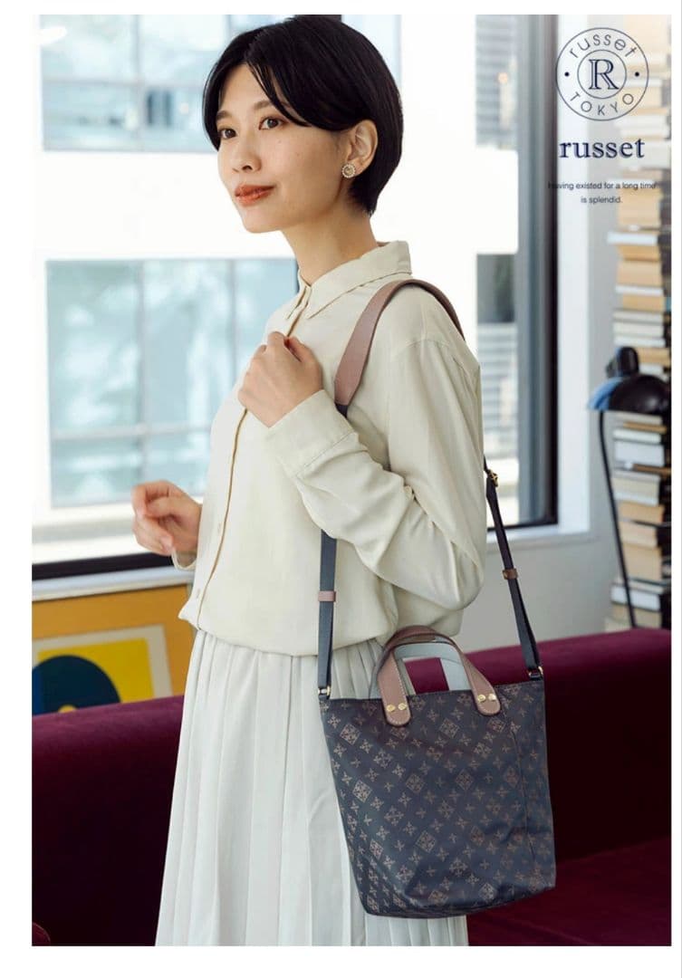 russet（ラシット）ショルダーバッグ　JALオリジナル