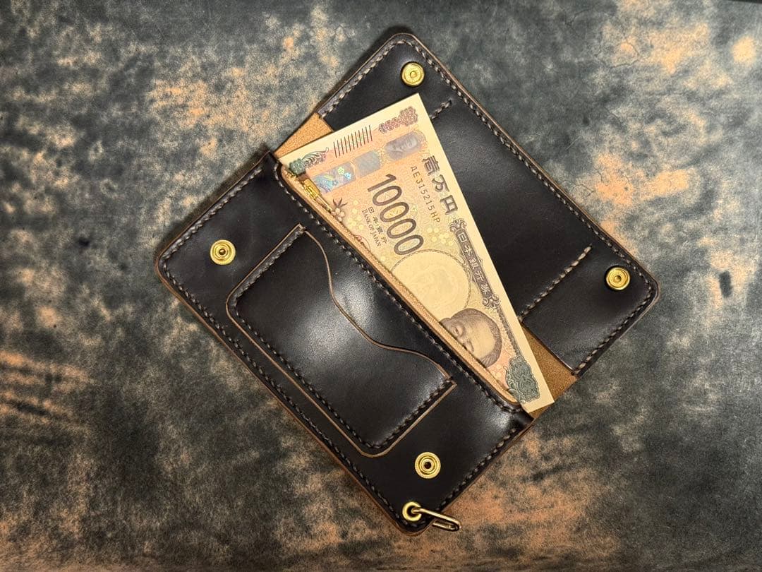 MARYAM社HORSE BUTT(茶芯)血筋多め個体!トラッカーウォレット