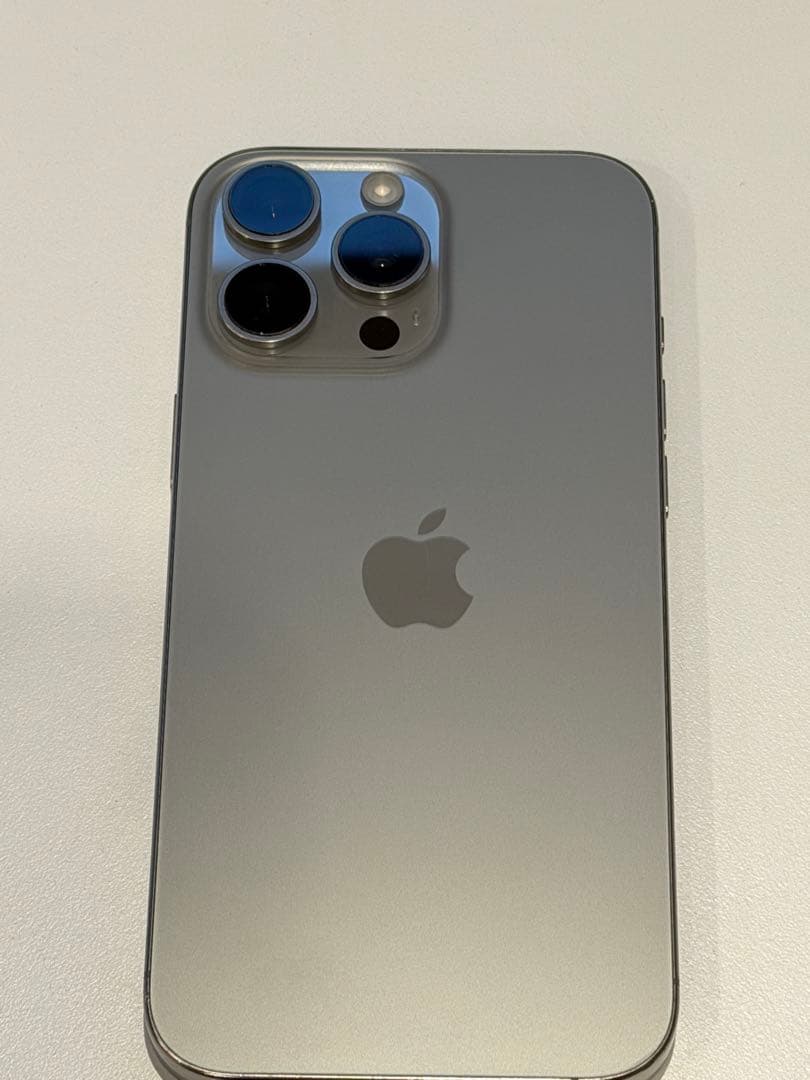 iPhone 16 Pro Max 256GB ナチュラルチタニウム