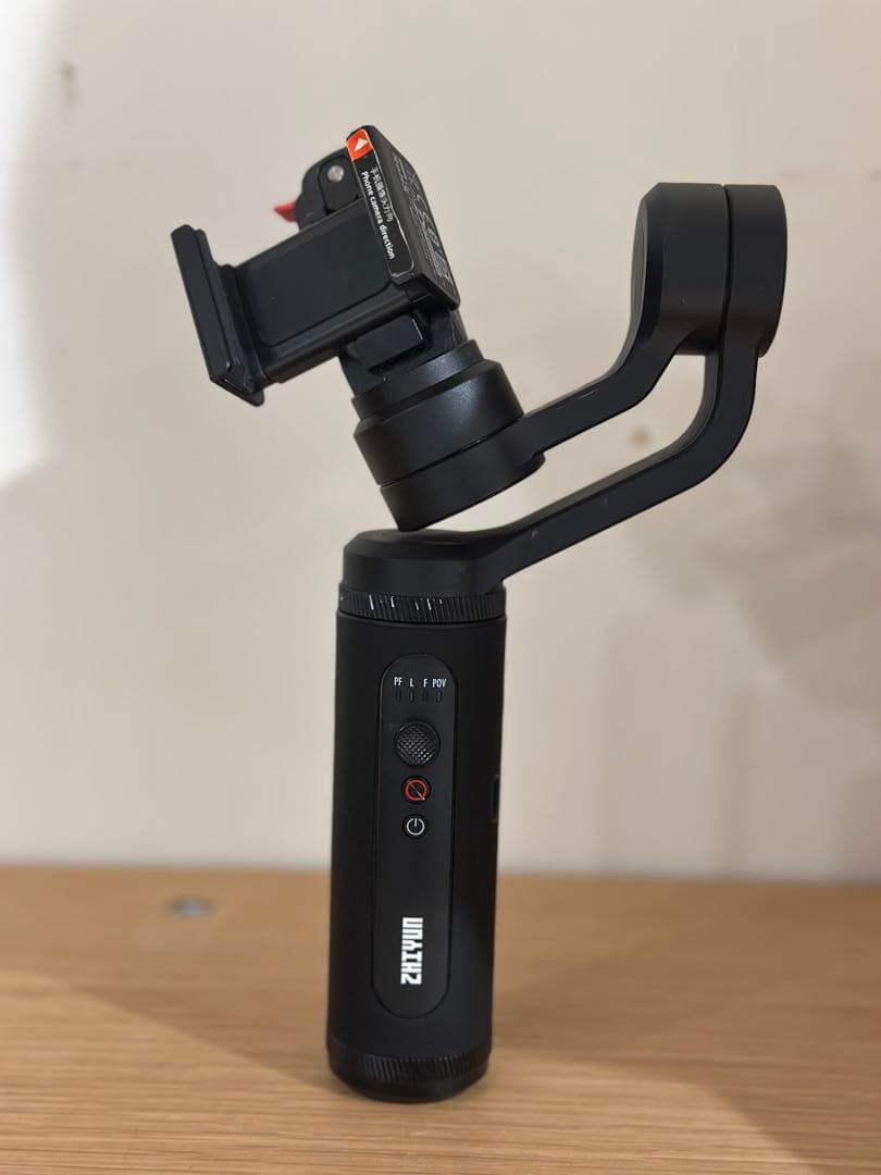 【大特価】DEJIHFHEVRURFBQVD スマートフォンジンバル 3軸