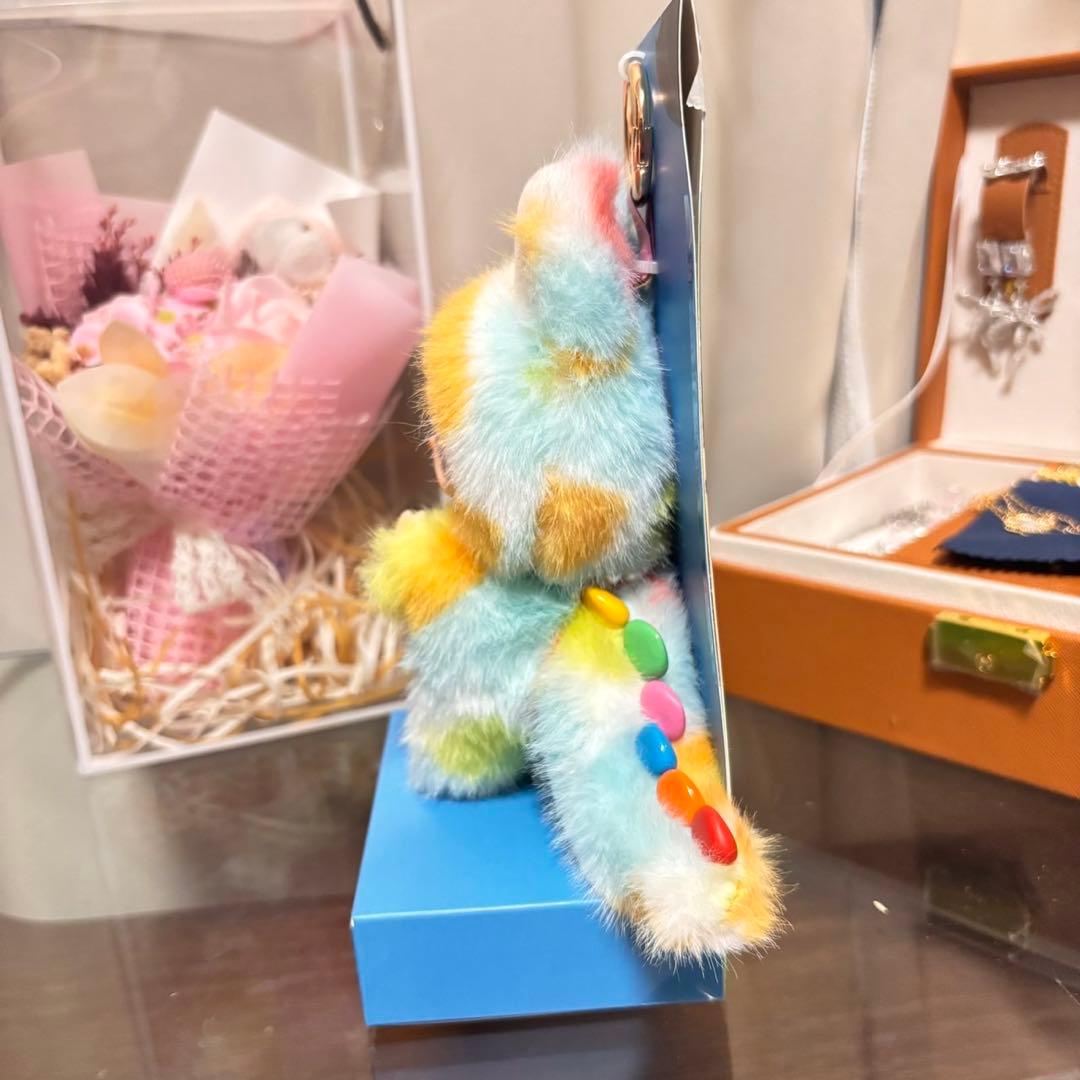 k*h様 ジモモ　虹色　海外限定カスタム　ふわふわぬいぐるみ　ストラップ付き