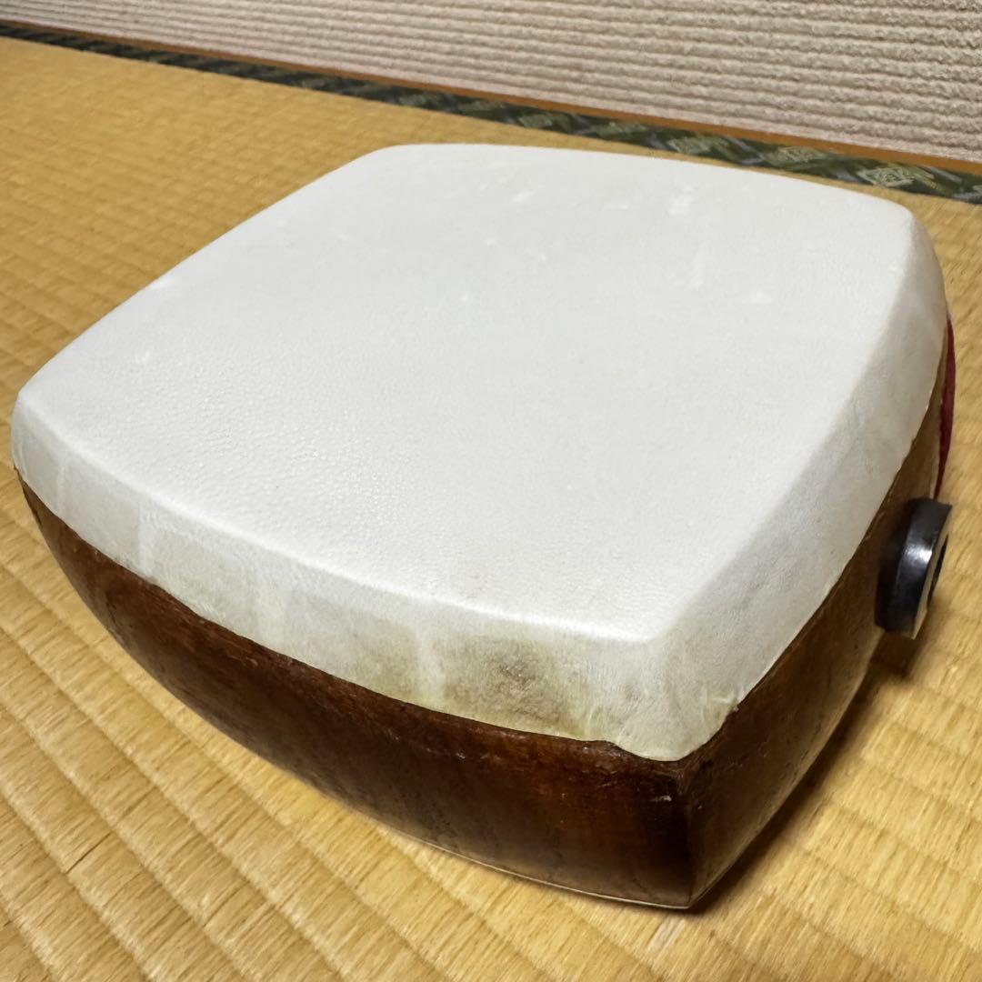 三味線　太棹　紫檀　丸打胴　糸まき　宇柄　天神欠け無し　東さわり有り　リンドウ