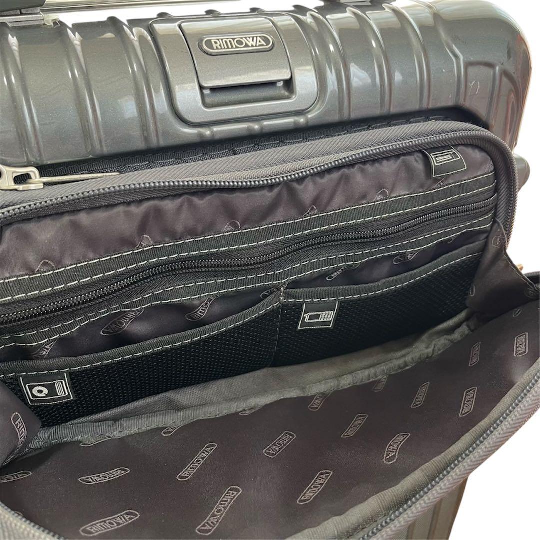 バッグ RIMOWA SALSA DELUXE HYBRID 35L