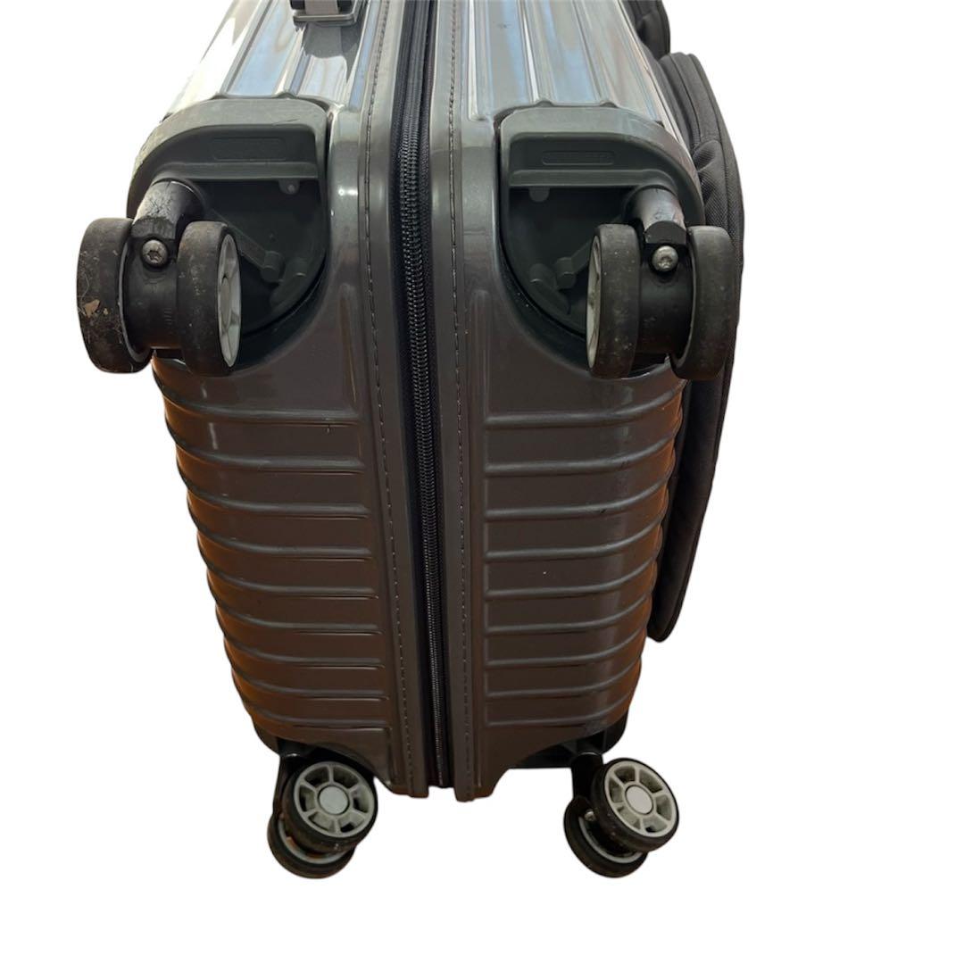 バッグ RIMOWA SALSA DELUXE HYBRID 35L