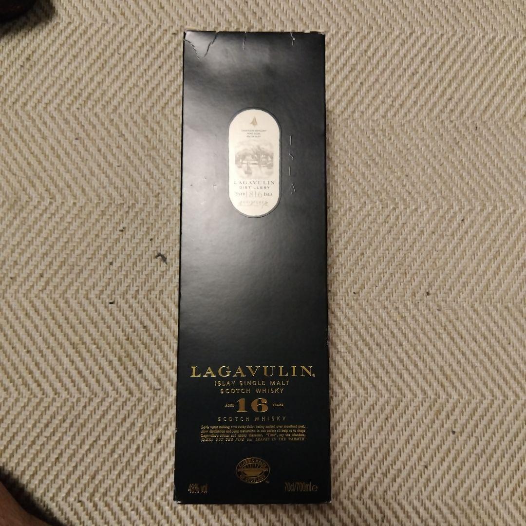 山崎12年700ml＆ラガヴーリン16年700mlセット