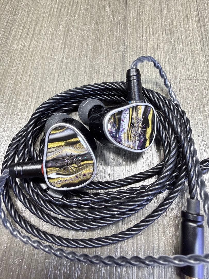 イヤホン Kiwi Ears Etude