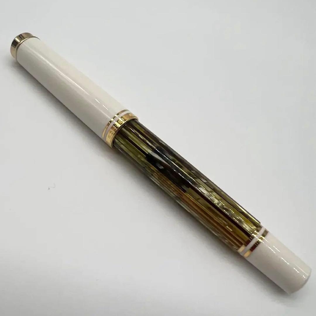 PELIKAN ペリカン 万年筆 スーベレーン ホワイトトータス ストライプ