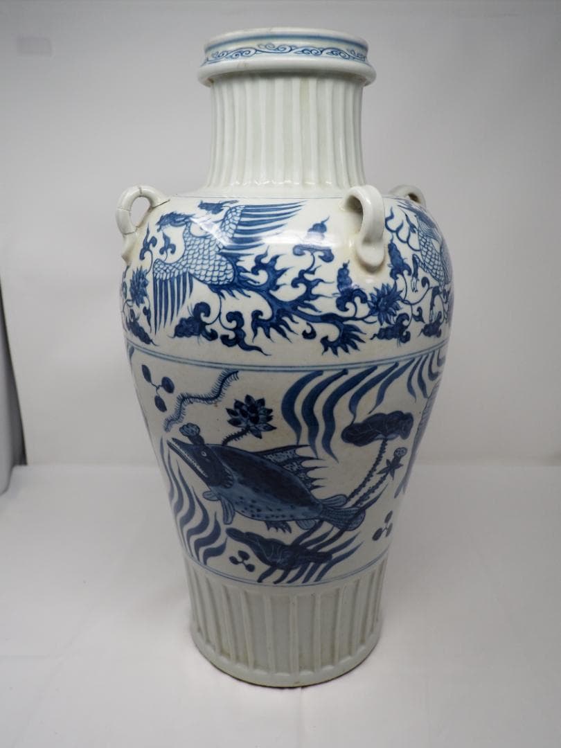 青花　染付　耳付　瓶　壺　花瓶　麒麟　鳳凰　魚　蓮　魚藻紋　中国　中華　修理跡
