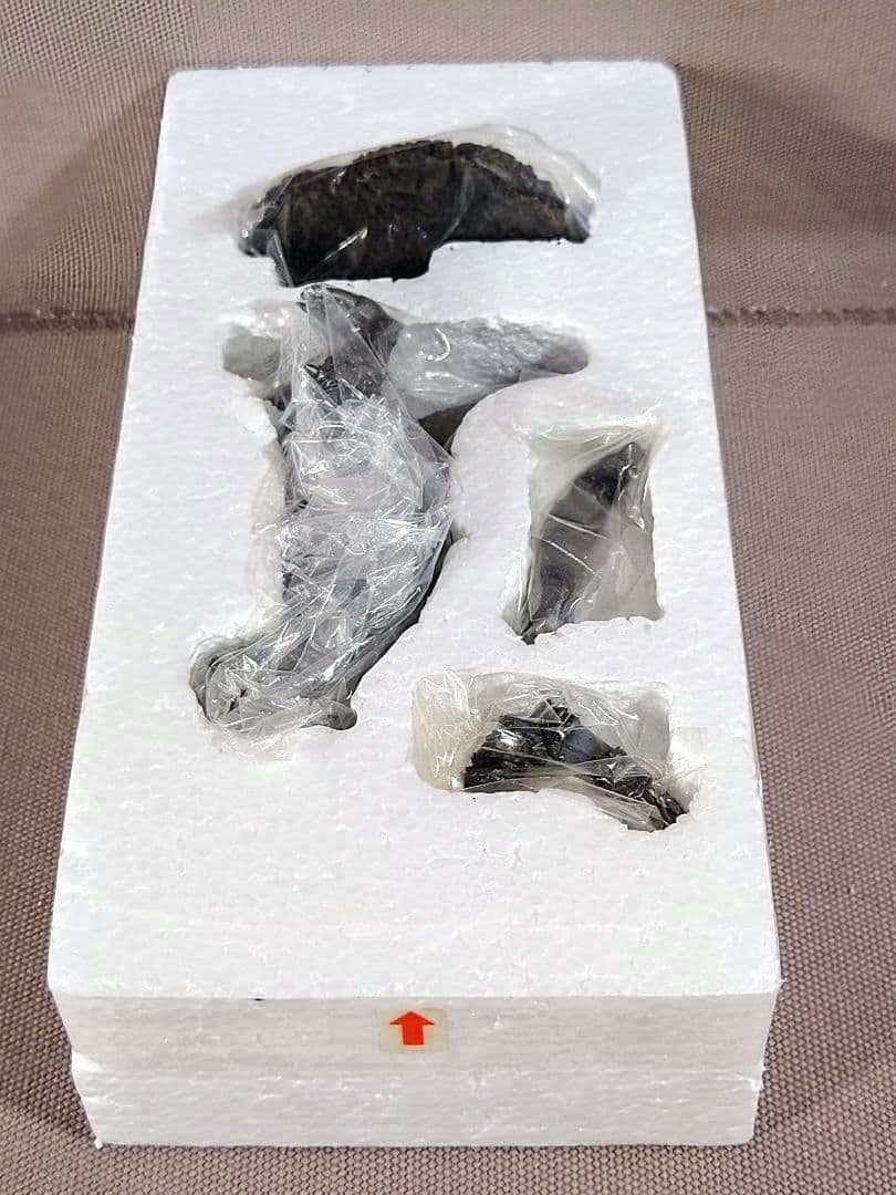 ゴジラ特撮大百科 DELUXE　メカゴジラ　錫合金 / レジン製　イワクラ