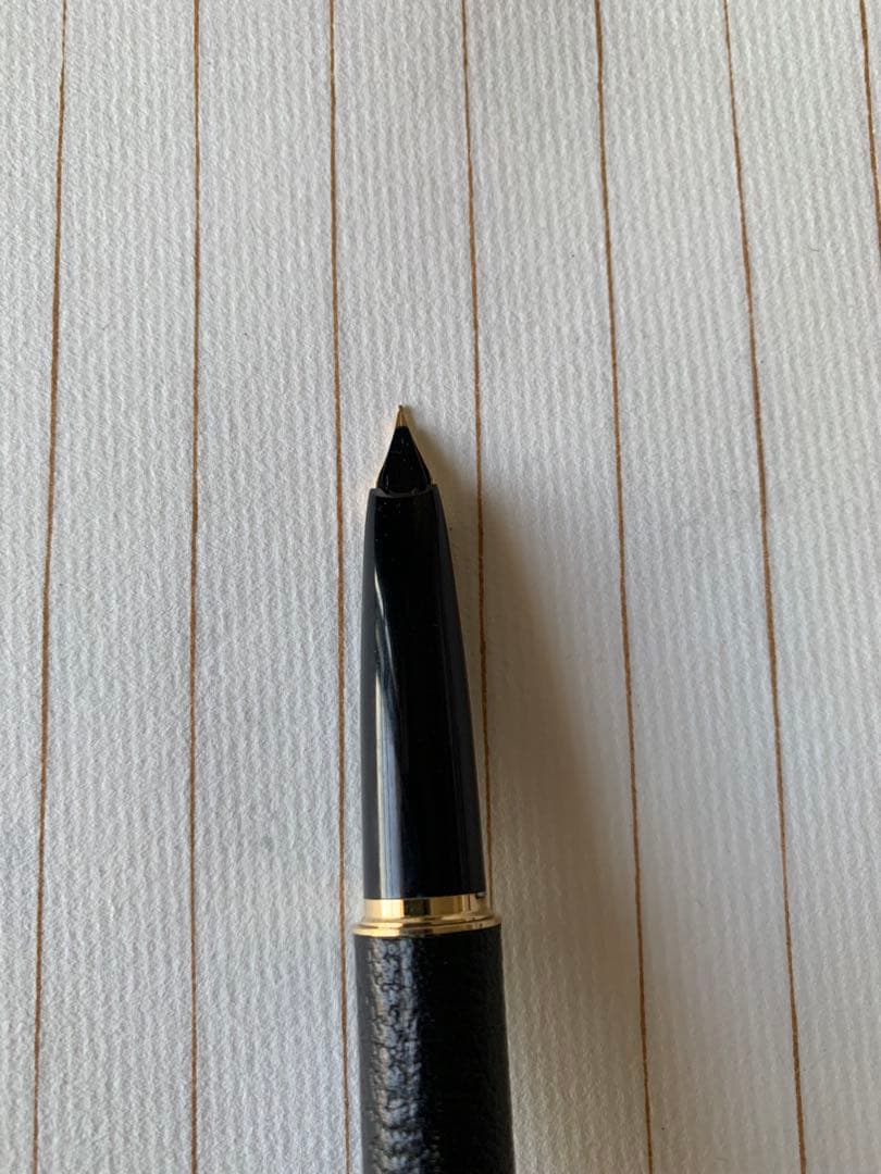 パイロット 18Kペン先万年筆& セーラー 18Kペン先革巻き万年筆 2本セット