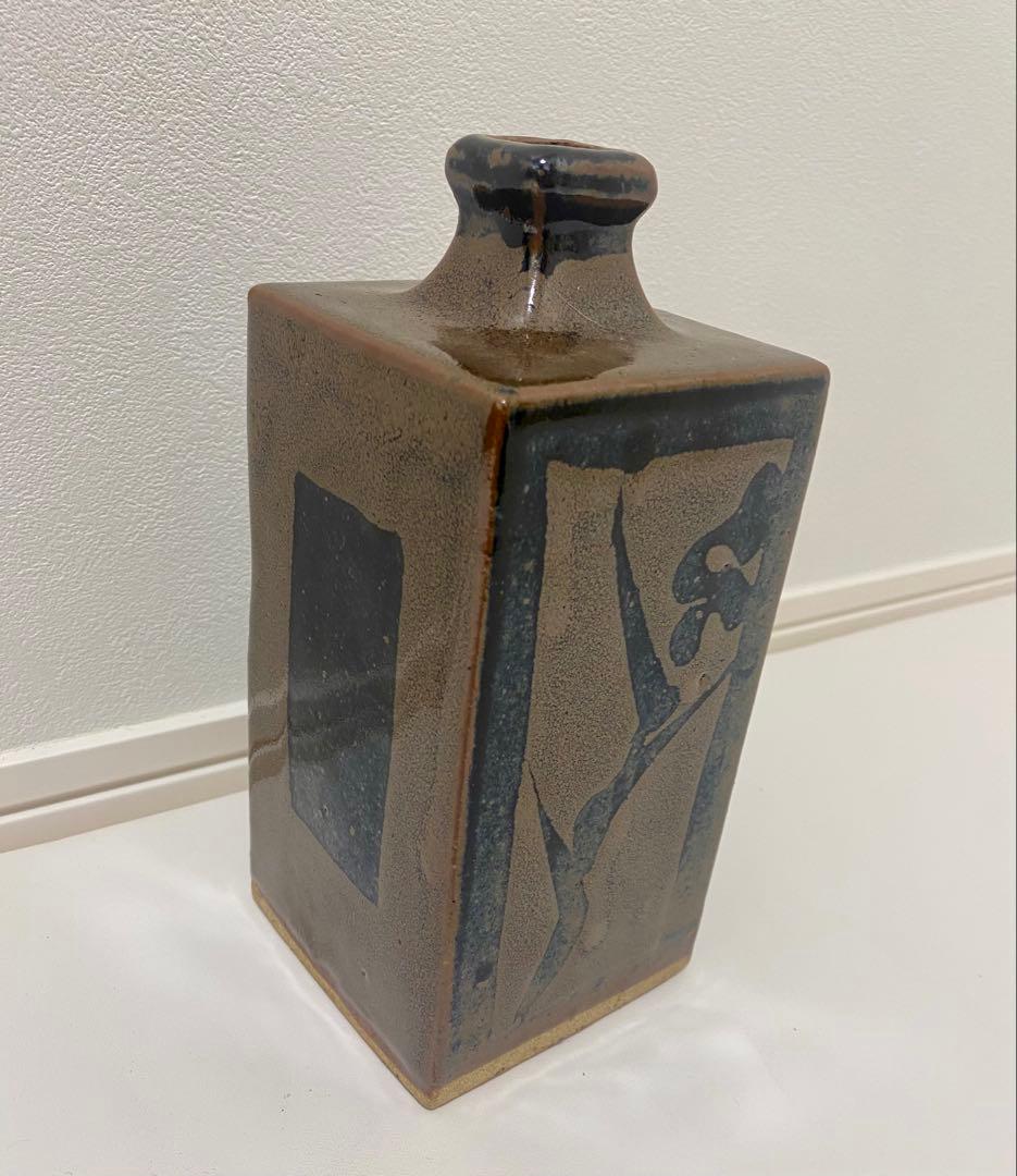 濱田庄司(浜田庄司) ？　柿釉抜絵角瓶 人間国宝 花瓶　一輪挿し 角瓶 花器