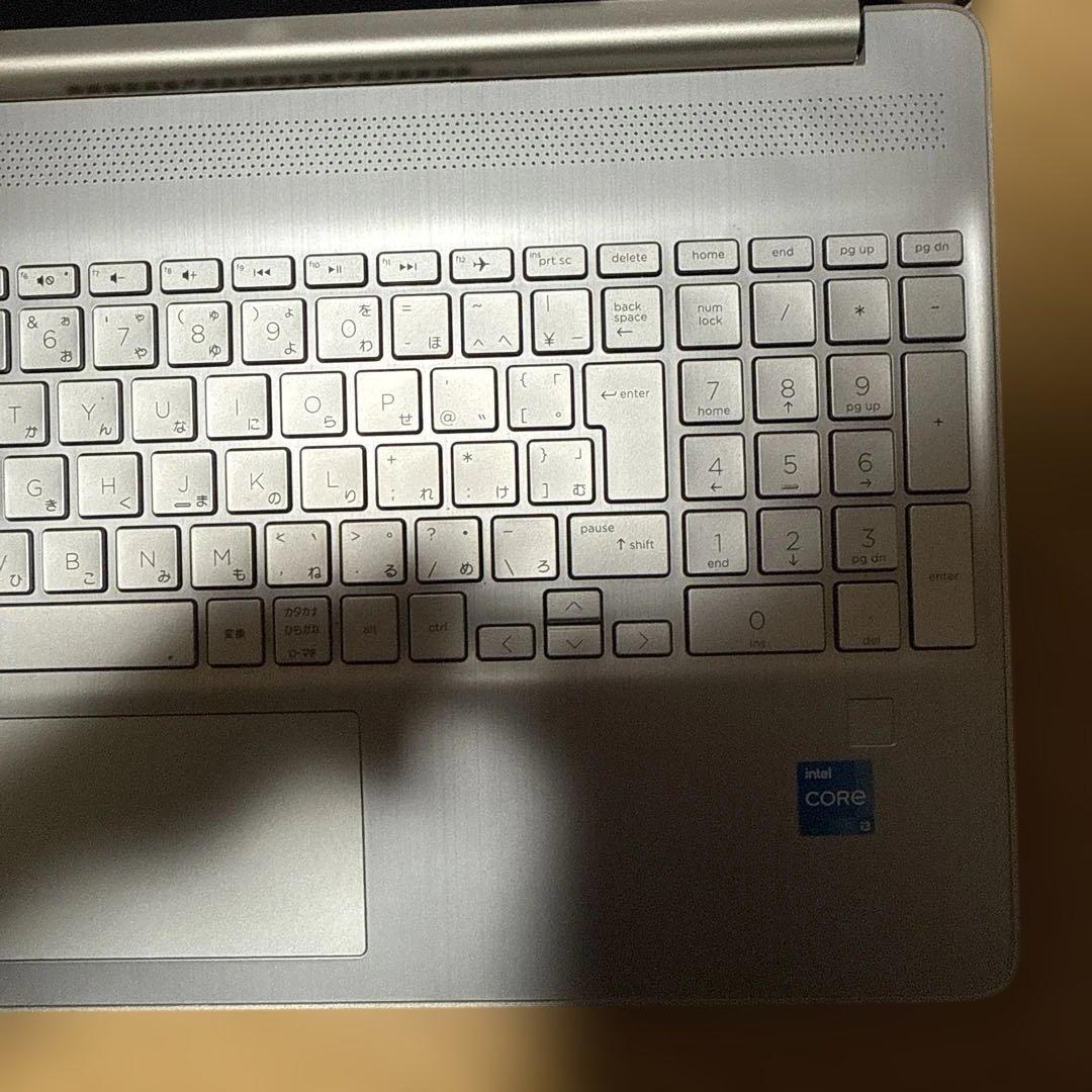 HP ノート型パソコンi3-1115G4 8GB ssd