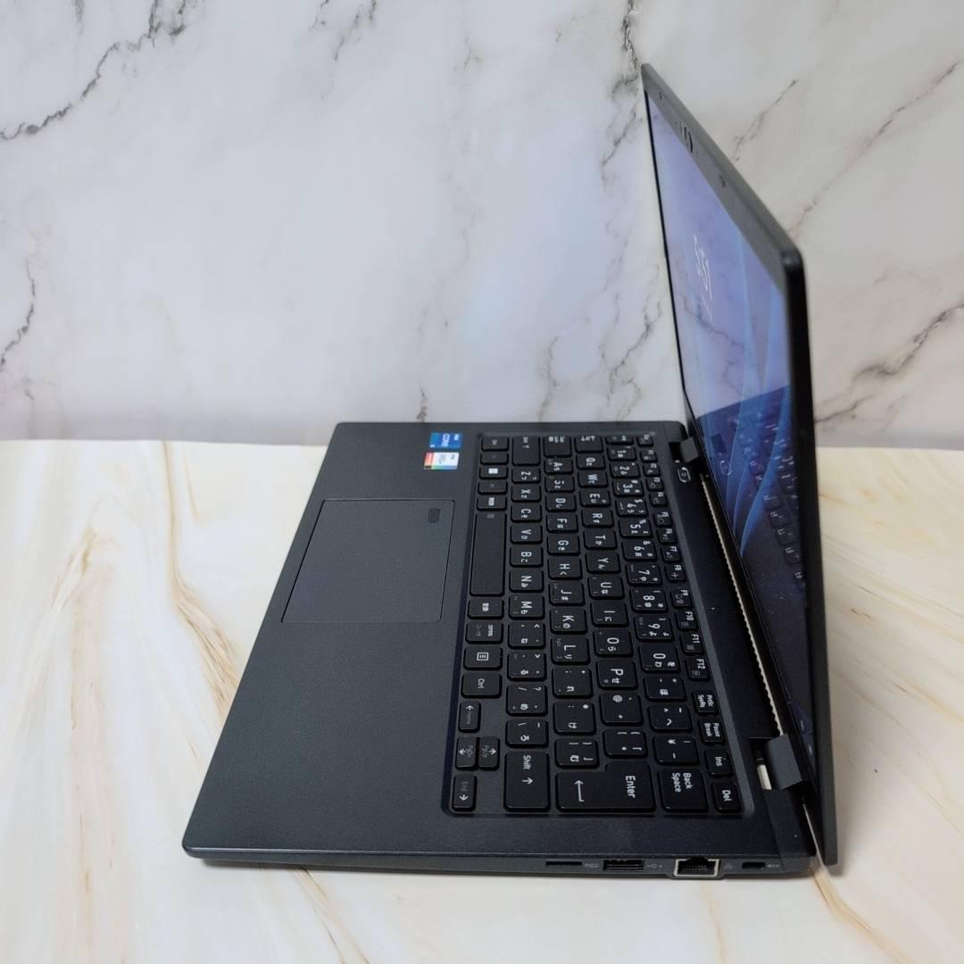 爆速 Dynabook 超軽量 11世代i5 16GB SSD256GB カメラ