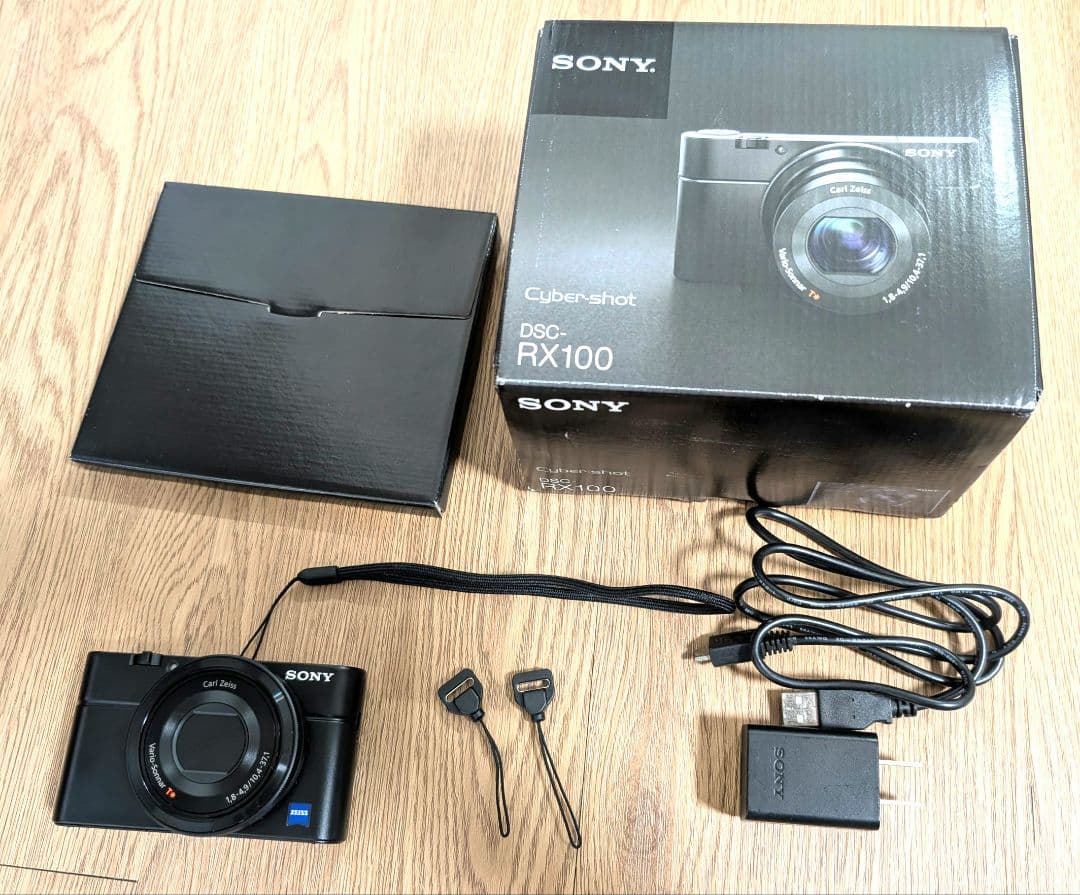 【美品】SONY Cyber−Shot DSC-RX100