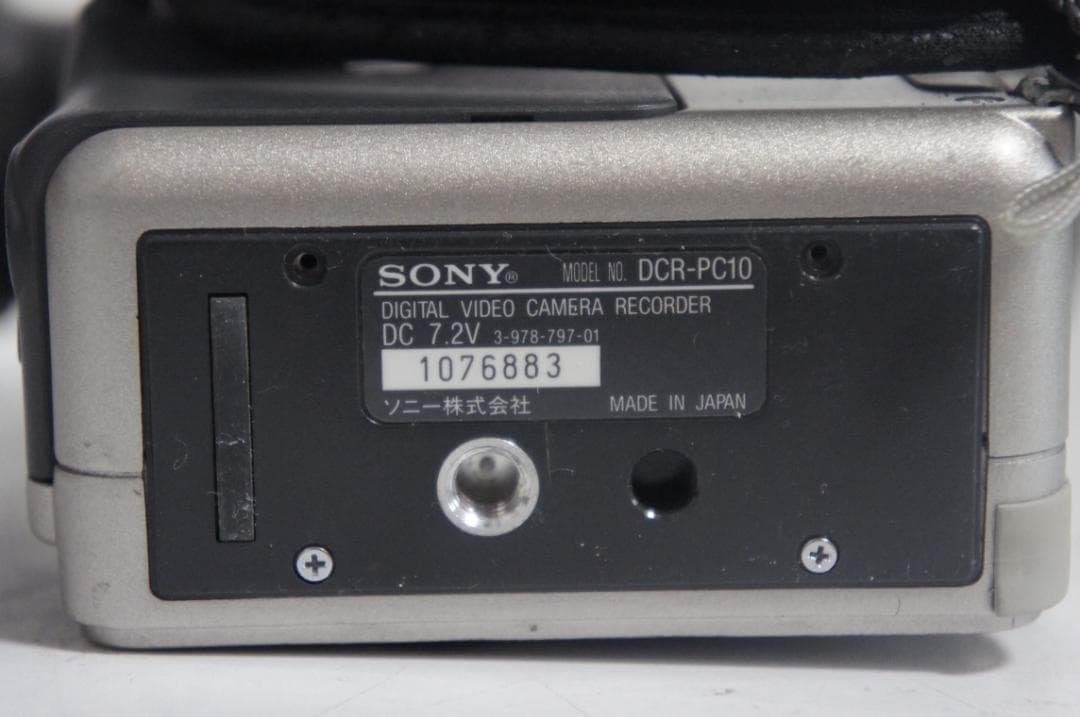 動作品★SONY　DCR PC10 MiniDv ビデオカメラ 1225