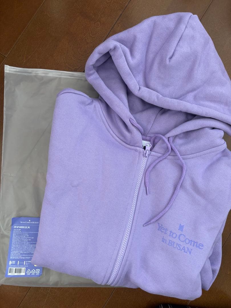 Yet to Come in BUSAN フーディ パーカー　Mサイズ