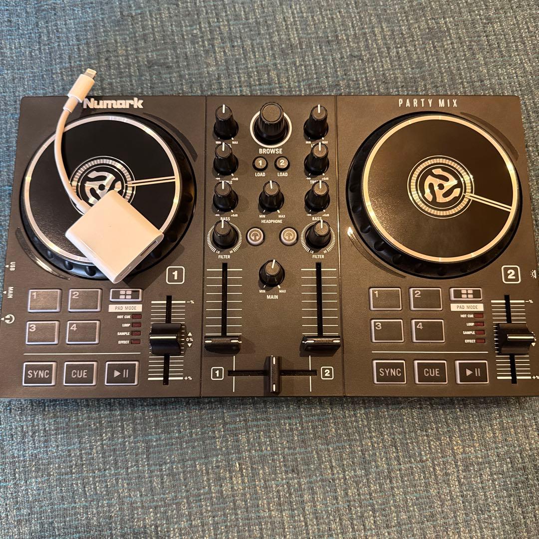 Numark Party Mix コントローラー