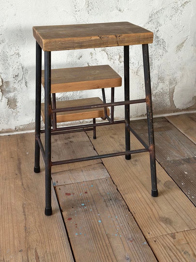 ✴︎最後の1台✴︎ ハンドメイド　ディスプレイステップラダー