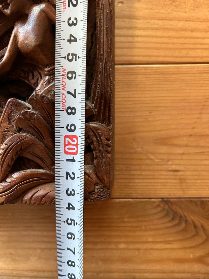 バリ島　木製彫刻 農村風景 約30cm x 20cm