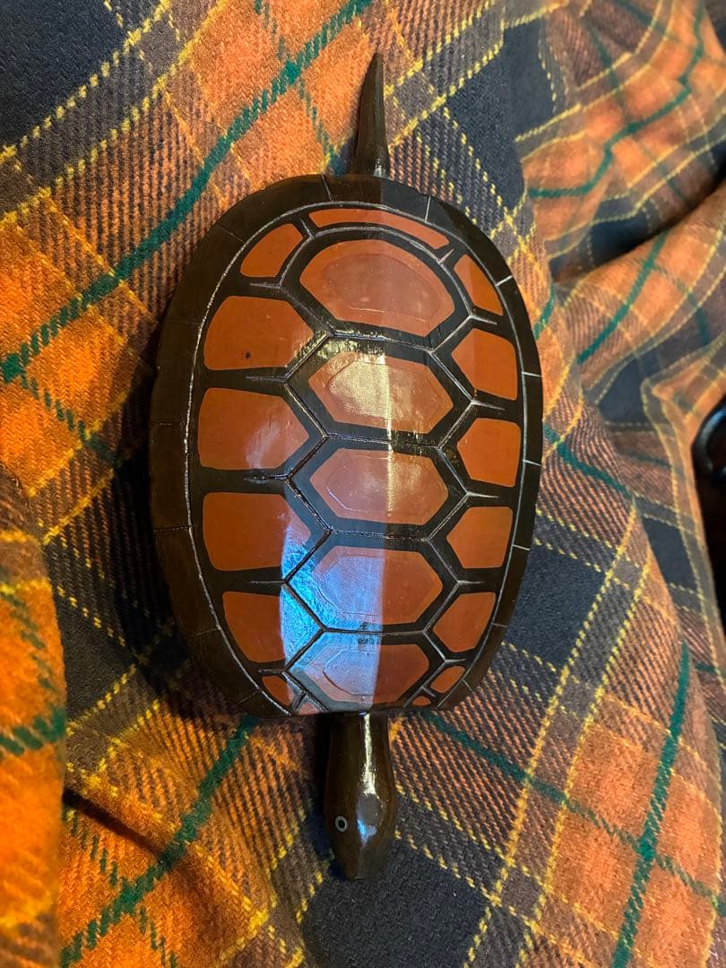 漆器　明治時代　亀　3匹　木製　縁起物　長寿　置物　木彫　かめ