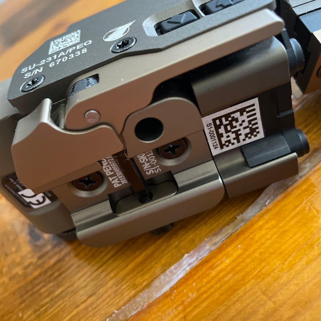 シ*ス様 HW製イオテック EXPS3 GEN3 ネイビーシールズ刻印