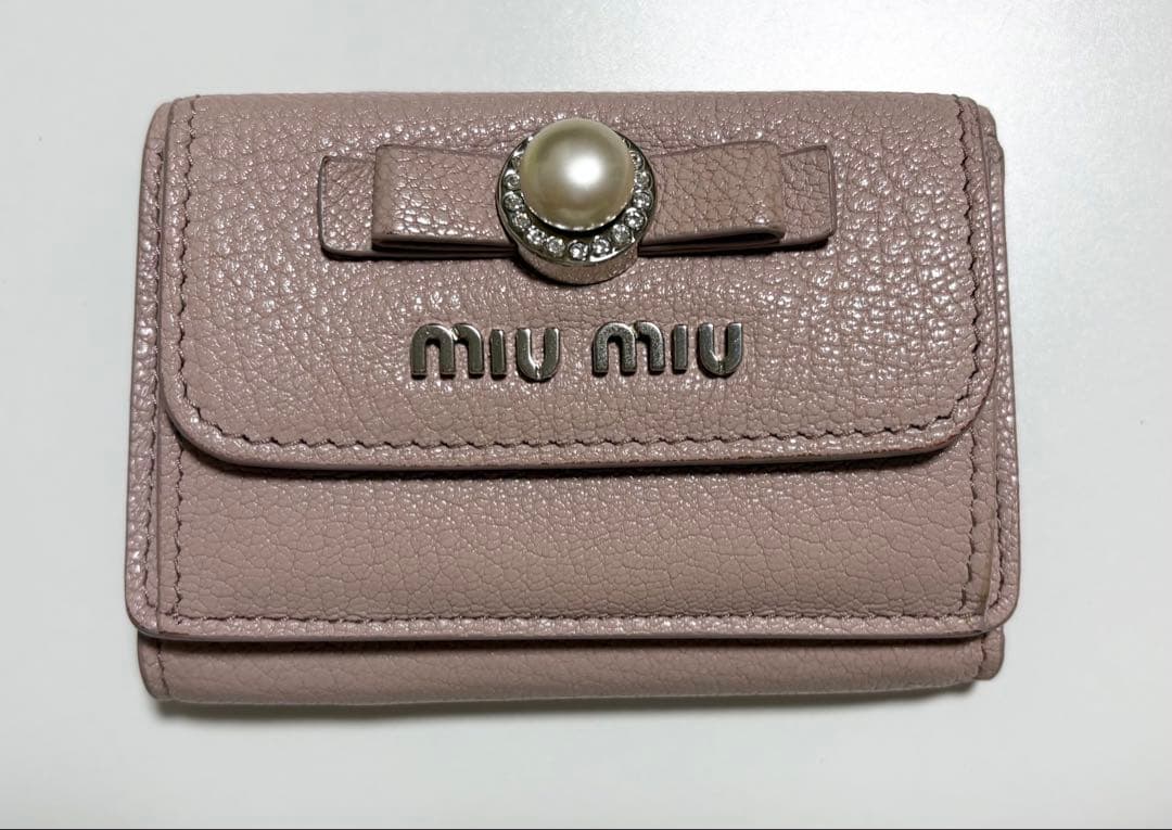 miu miu マドラスパール 三つ折財布