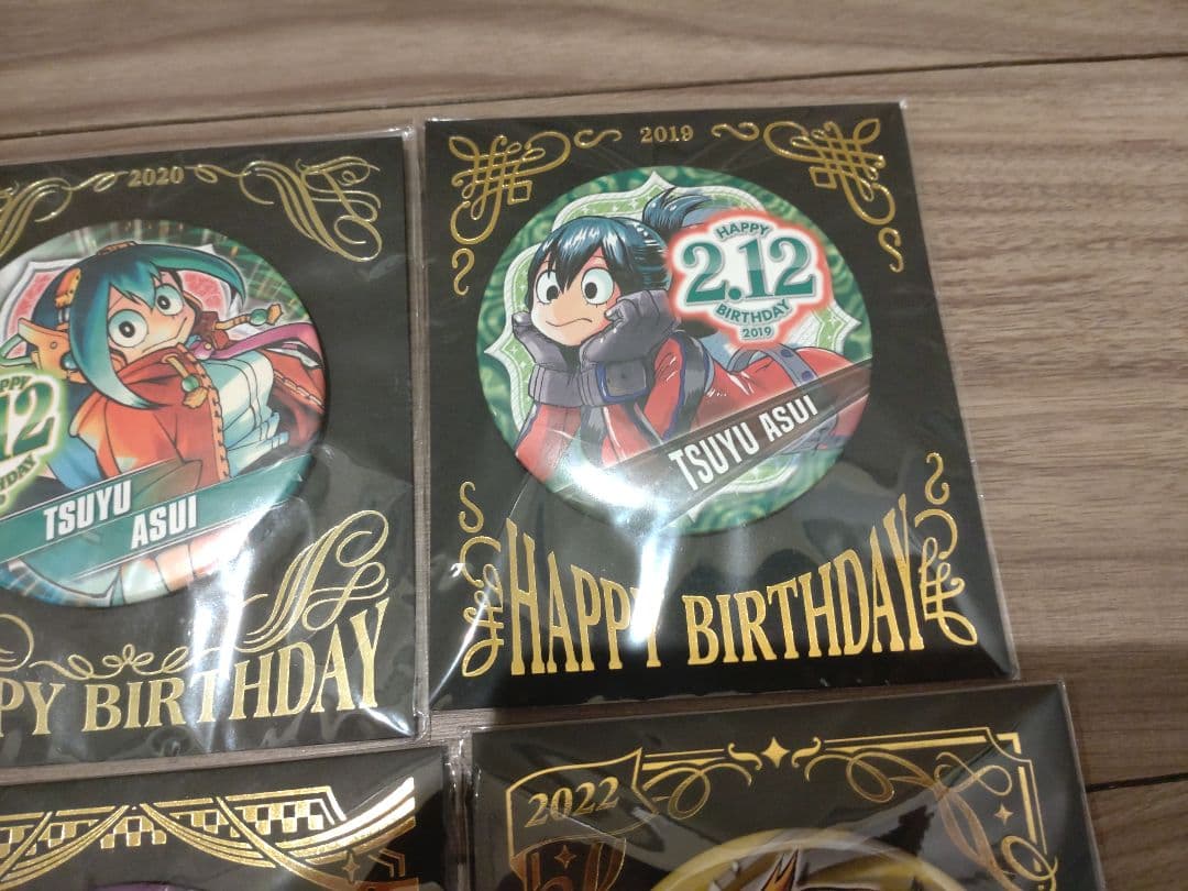 新品　ヒロアカ　缶バッジ　Happy Birthday　バースデイ