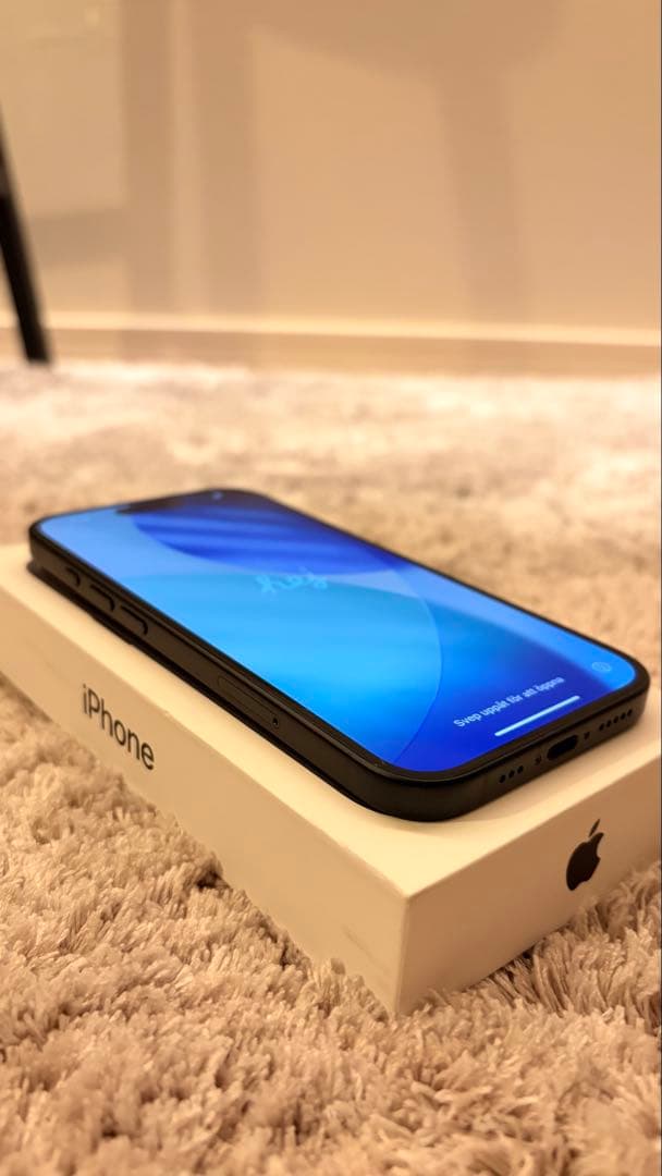 【バッテリー100%】美品iPhone16 128GB おまけあり