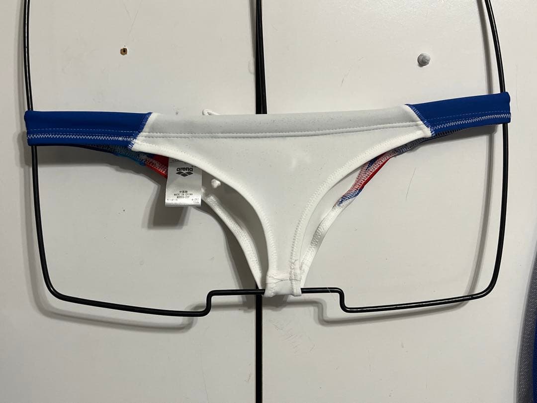 arena 競泳水着 ホワイトハンケツローライズ 競パン A25624L