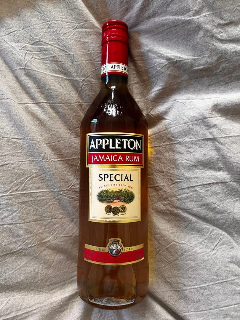 アプルトン　APPLETON JAMAICA RUM SPECIAL 750ml
