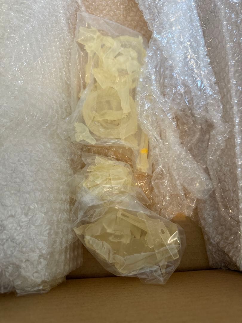 【未組立】ボークス 1/100 レッドミラージュ V-3 インフェルノナパーム