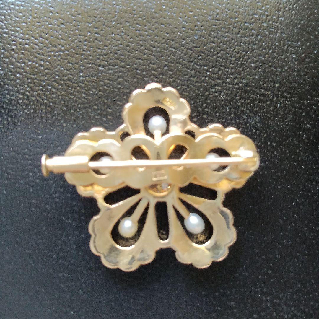 K18 18金花形パールブローチ 　総重量7.8㌘