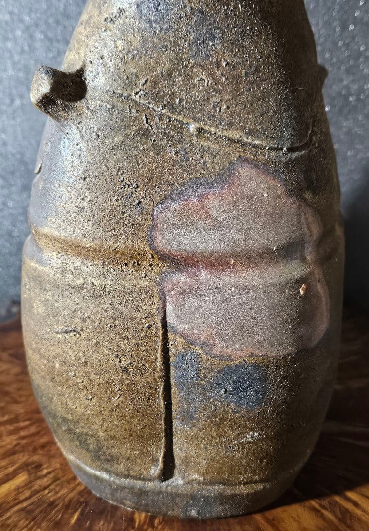 県重要無形文化財保持者　松井興之 造　備前花入　共箱　共布　陶歴書　茶道具茶器