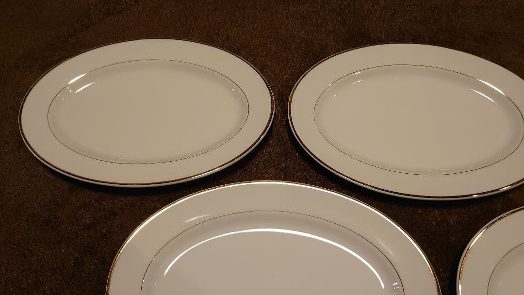 ランチプレート　イタリア製　金縁　イタリアンレストラン　５客