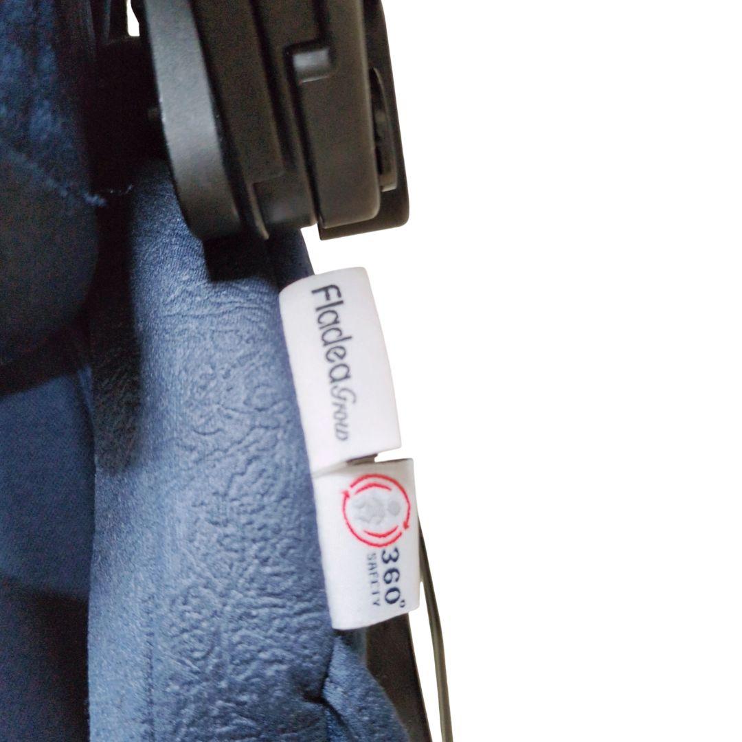 ISOFIX ネイビー Aprica アップリカ フラディア グロウ プレミアム