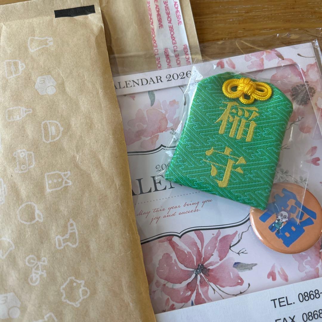 イナバ化粧品　カレンダー　稲守　バッチ一つ