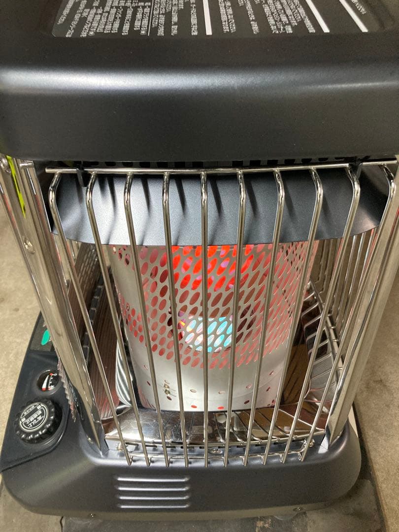 [送料無料‼]　業務用ストーブ　ダイニチ ブルーヒーター FM-101F㉗