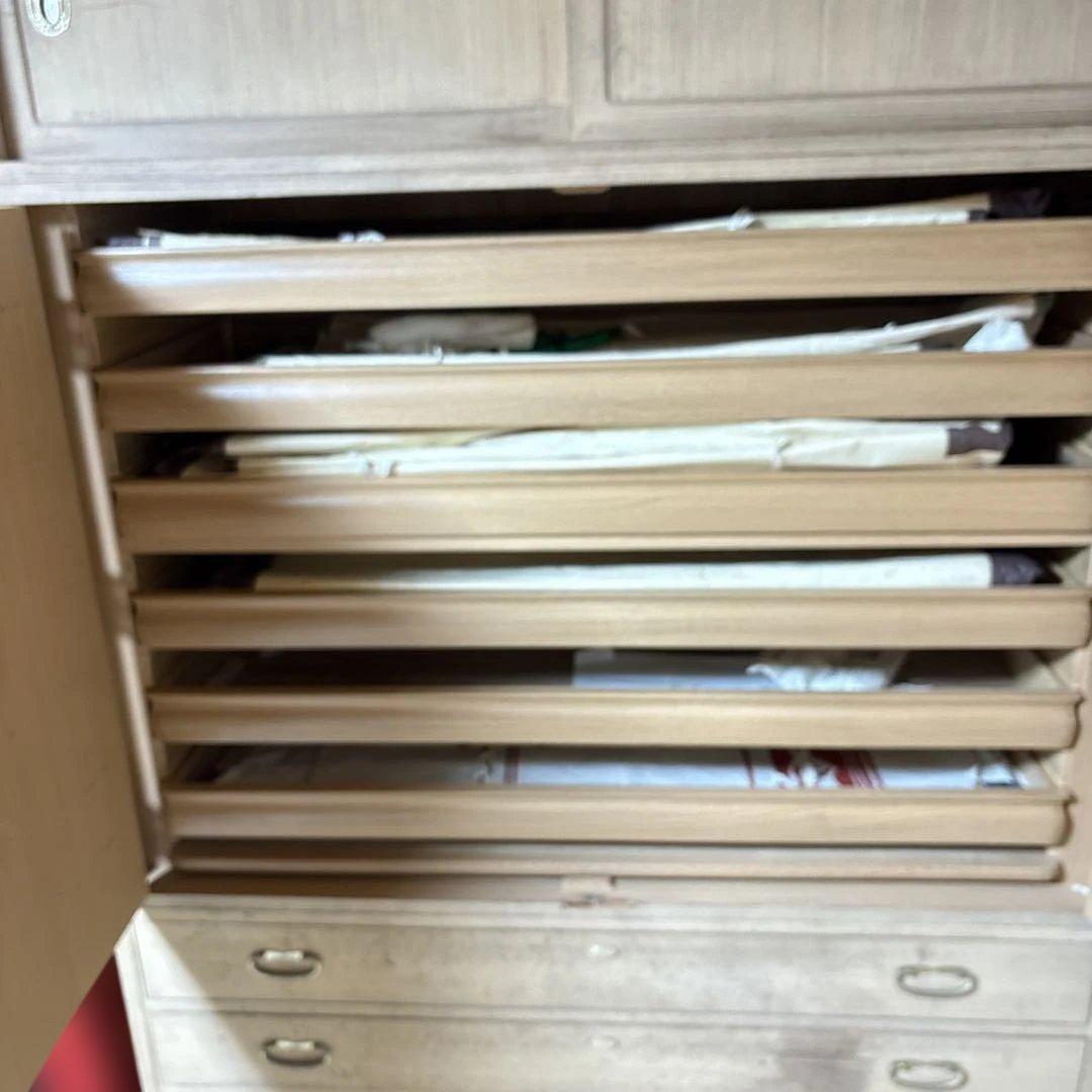 値段相談受付中　アンティーク　高級　桐箪笥　鍵付き