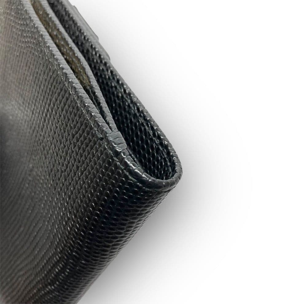 サルヴァトーレフェラガモ ★美品 三つ折り財布 ヴァラリボン がま口 ブラック