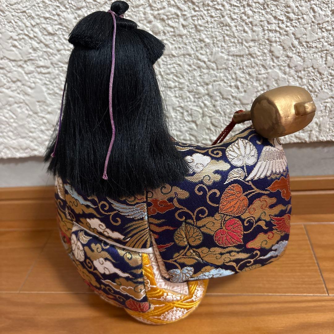 木目込人形 金の小槌を持った男子