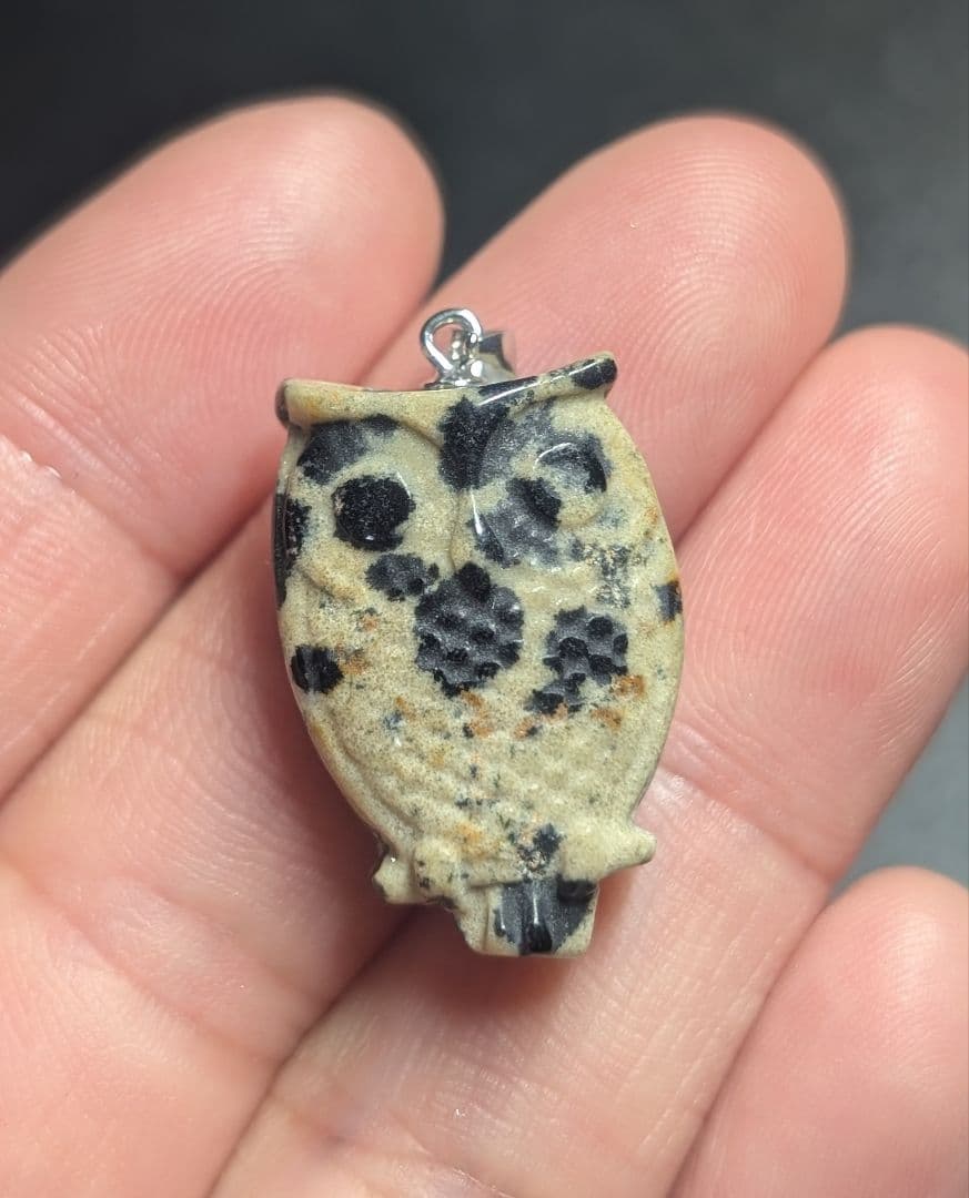 オーダー品確認用可愛いふくろう彫りペンダントトップ8個セット天然石