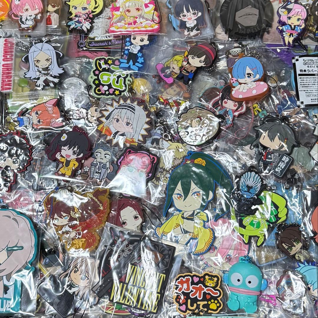 アニメ・キャラクター系グッズ ラバーストラップ系まとめ売り 約1074個セット