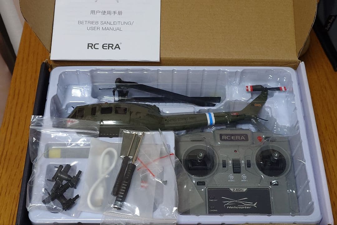 COOLBANK UH-1 VN VERSION 1/48　ラジコンヘリコプター