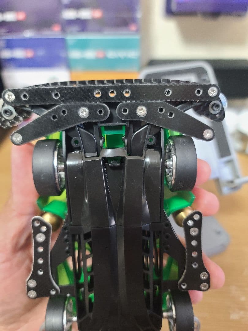 ミニ四駆 GUNBLUSTER XTO