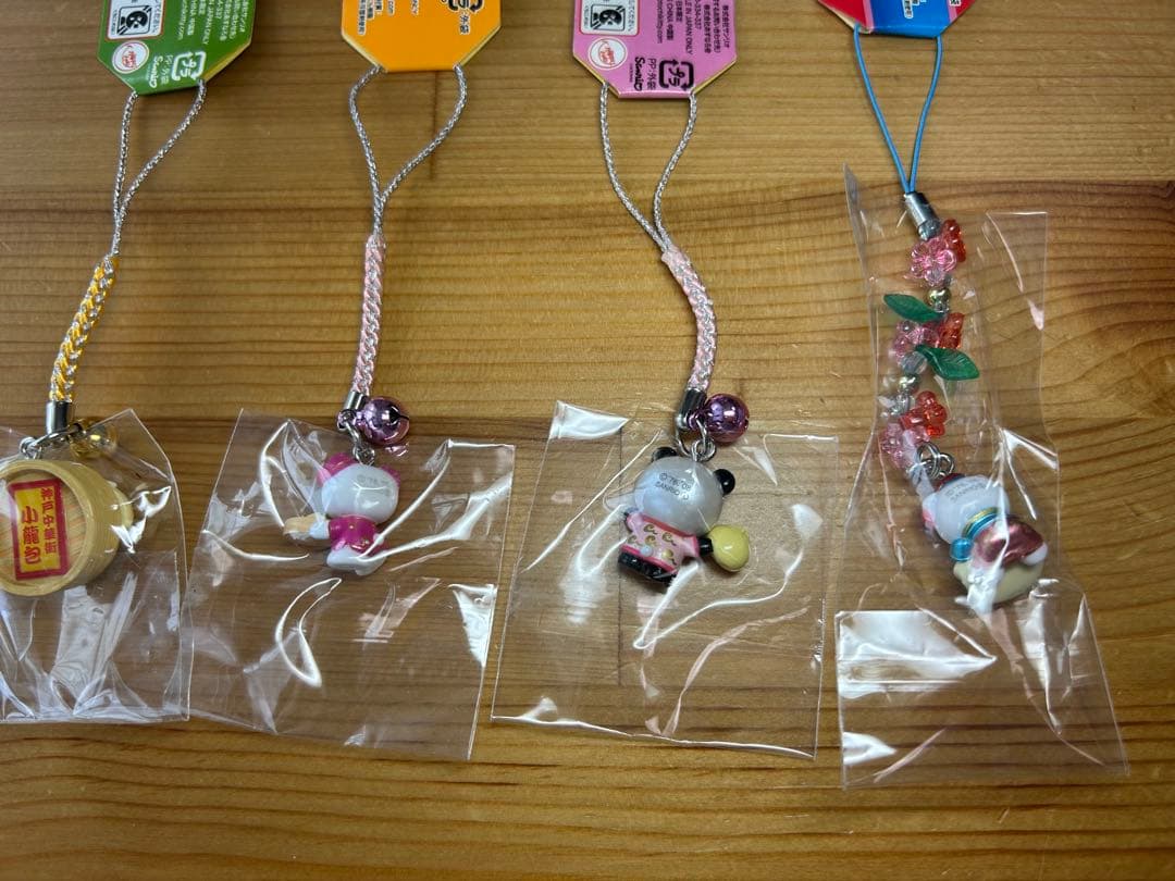 【レア】 ご当地キティ 根付け ストラップ 神戸中華街 4種セット