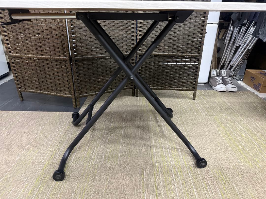 【美品】ニトリ　昇降センターテーブル　(ライザN WW/BK)