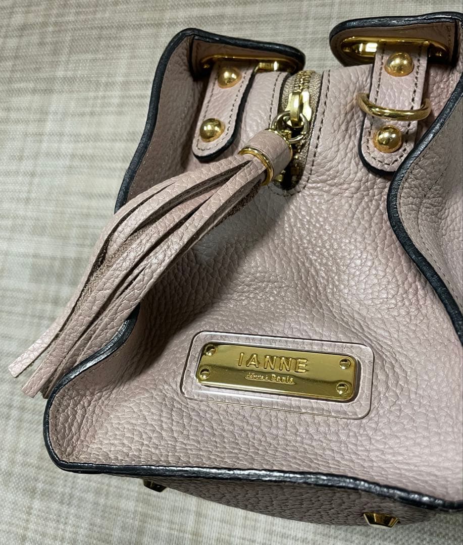 IANNE イアンヌ　オリビア　　　　　　グリシエル