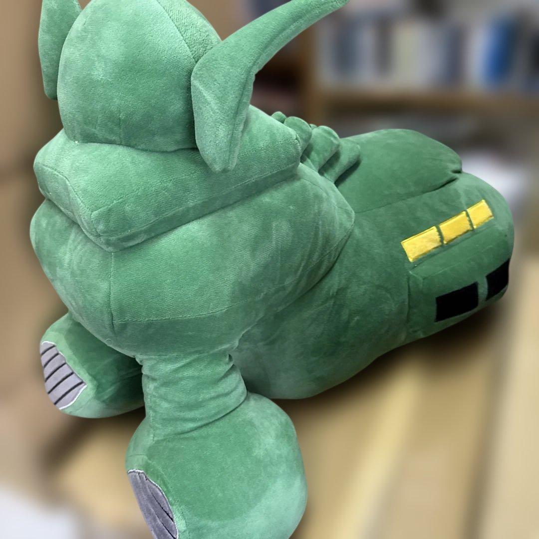 機動戦士ガンダム ひとやすみ戦艦クッション シャア専用 ムサイ 60cm