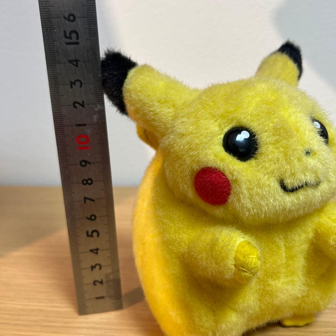 ピカチュウ TOMY ぬいぐるみ　初期