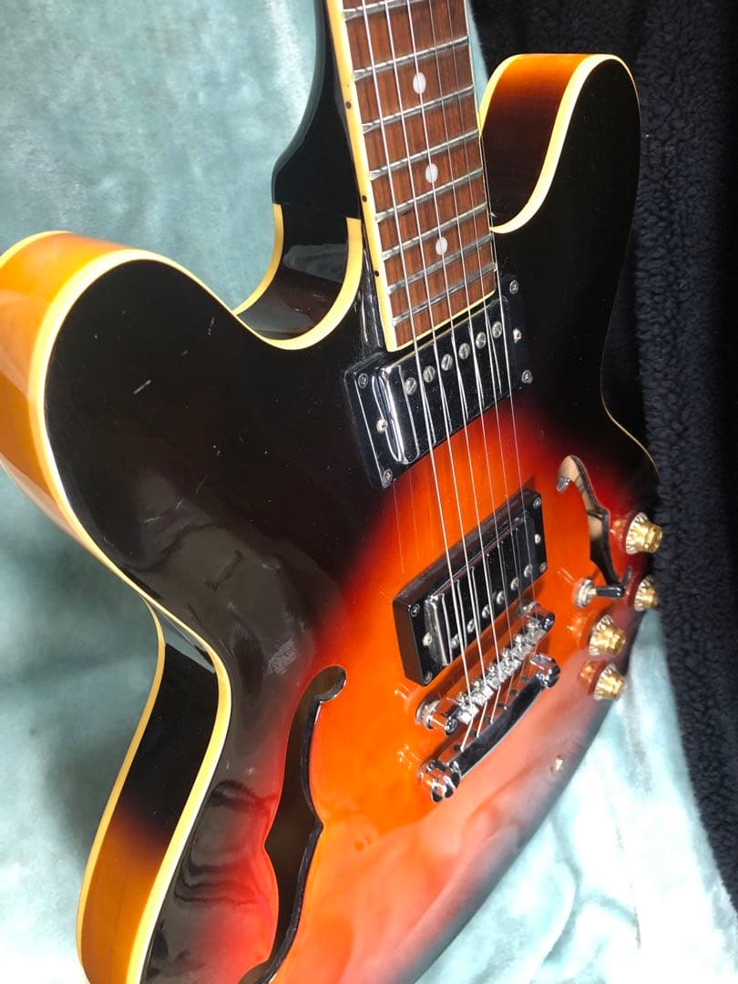 メ*ン様 Tokai トーカイ 335 セミアコ